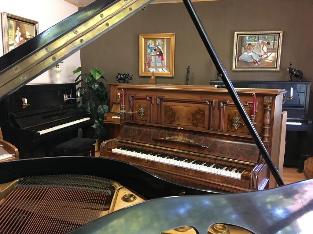Restauration und Verkauf historischer Klaviere und Flügel